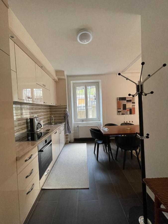 Appartement Luna Avec Parking Couvert Prive لوكوله المظهر الخارجي الصورة