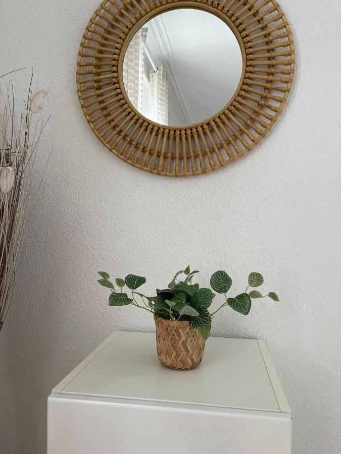 Appartement Luna Avec Parking Couvert Prive لوكوله المظهر الخارجي الصورة